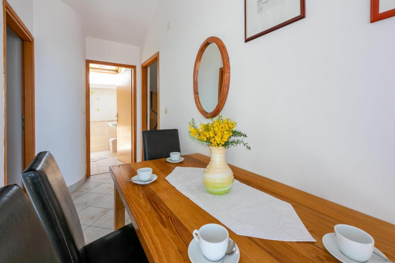 Apartment Iva Banjol Kültér fotó