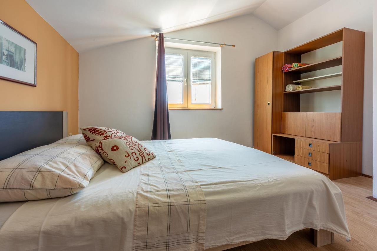 Apartment Iva Banjol Kültér fotó