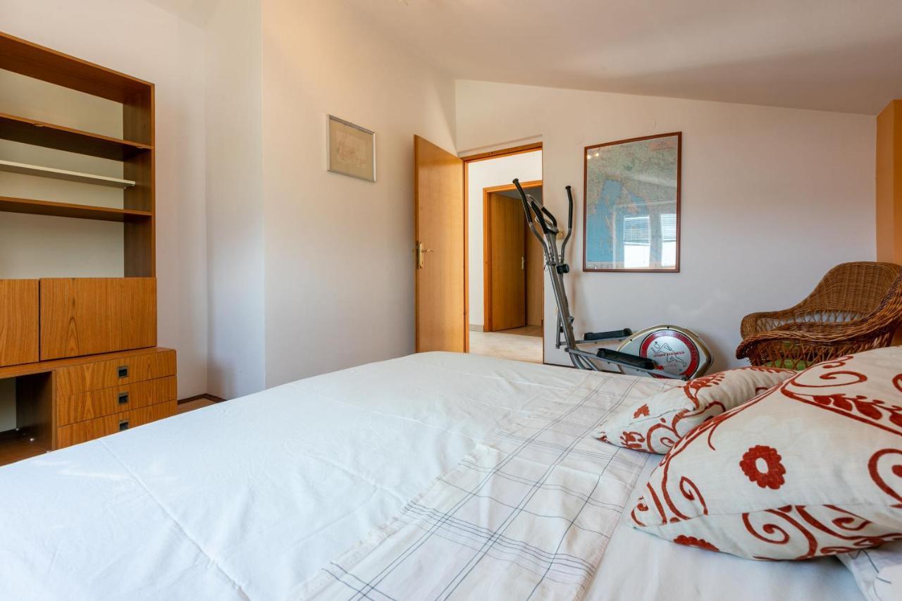 Apartment Iva Banjol Kültér fotó